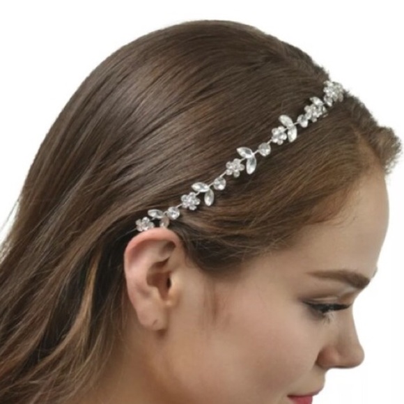 Pink Magnolia Accessories - New Beautiful wire/ribbon hair accessory//headband